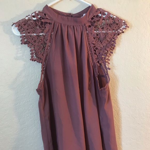 Plum blouse with open back - Picture 3 of 3